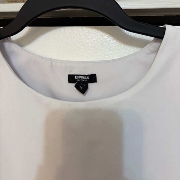 Express Body Contour Tank - Picture 2 of 3